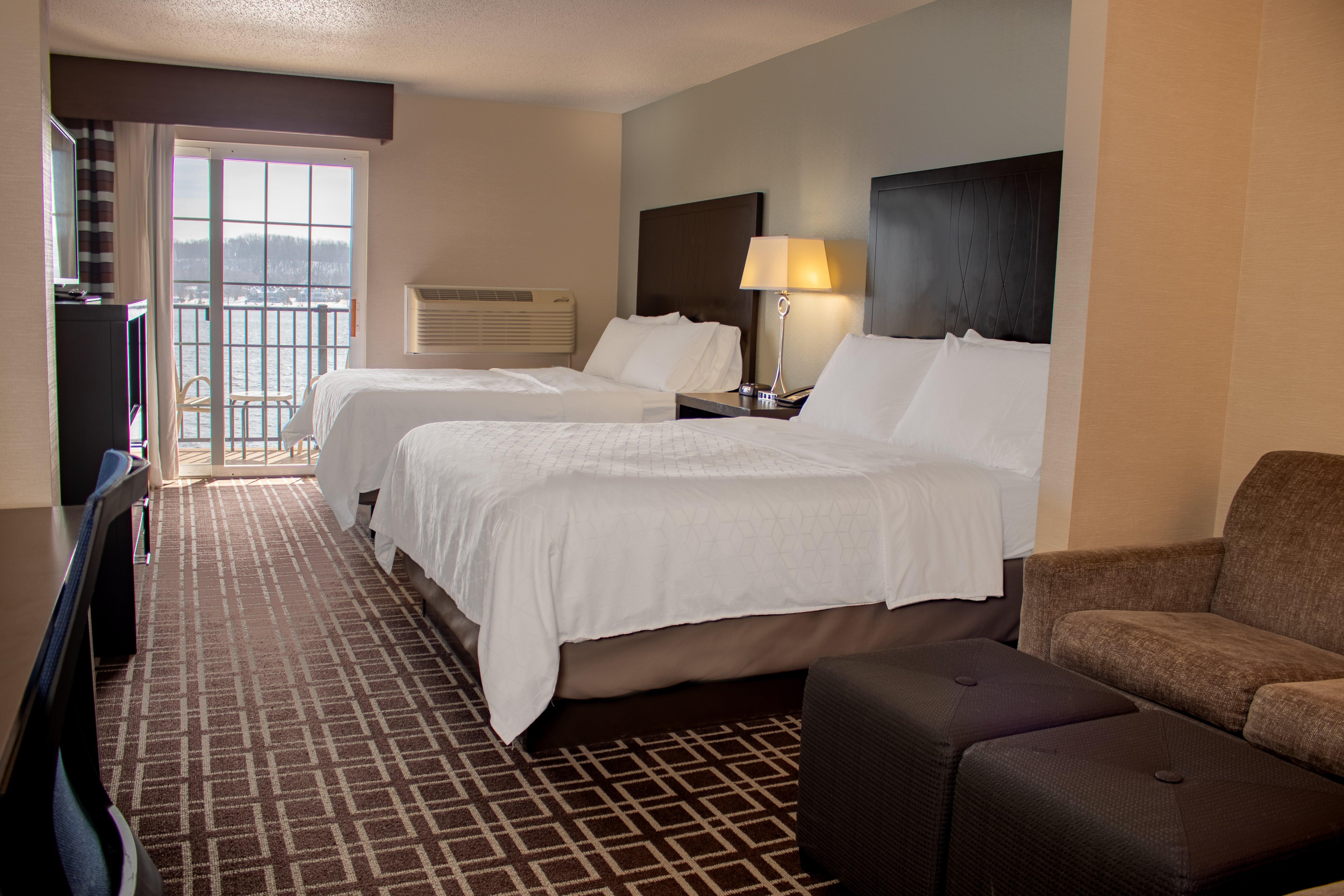 Holiday Inn Express Le Claire Riverfront-Davenport By Ihg Extérieur photo