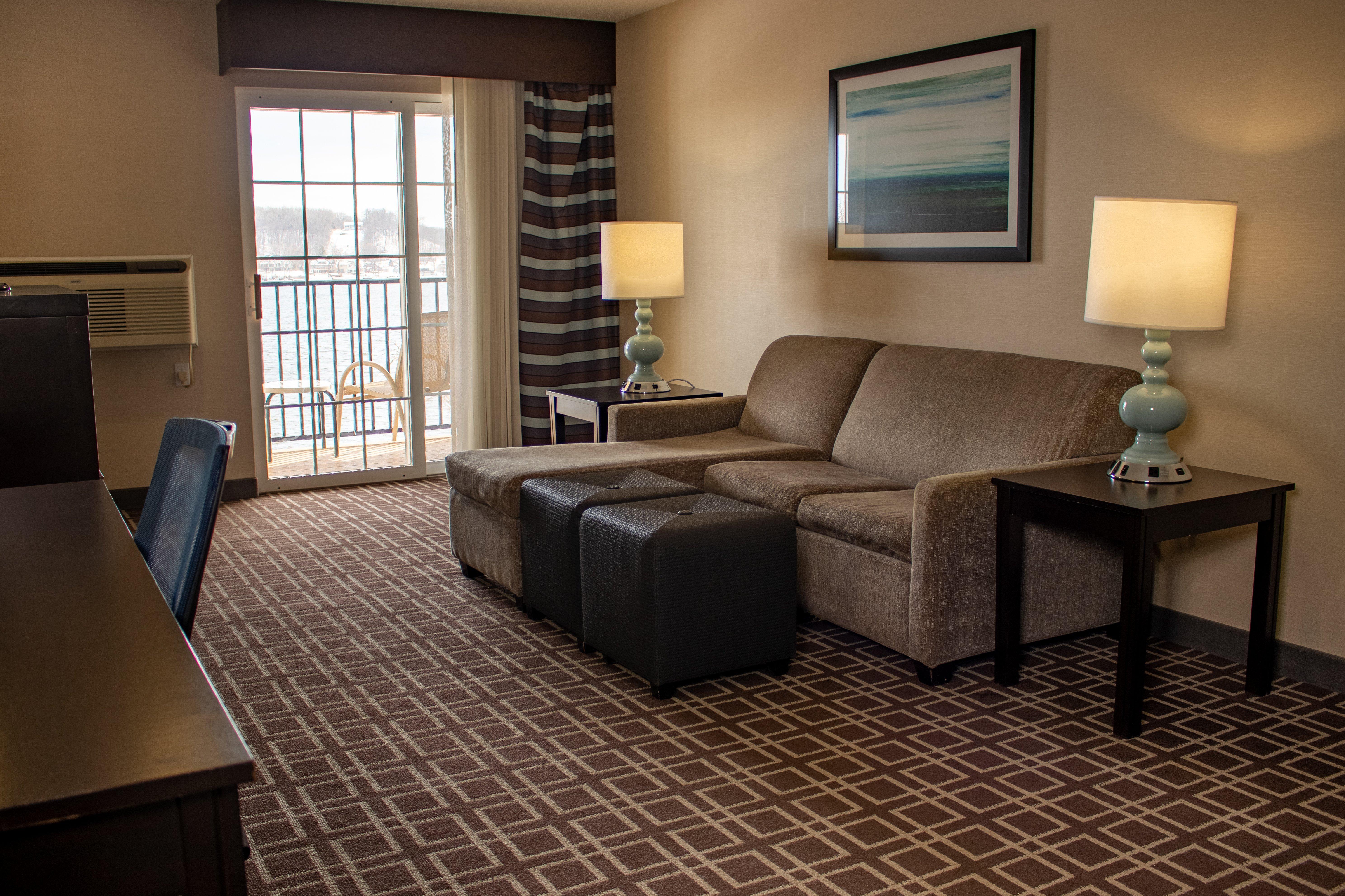 Holiday Inn Express Le Claire Riverfront-Davenport By Ihg Extérieur photo