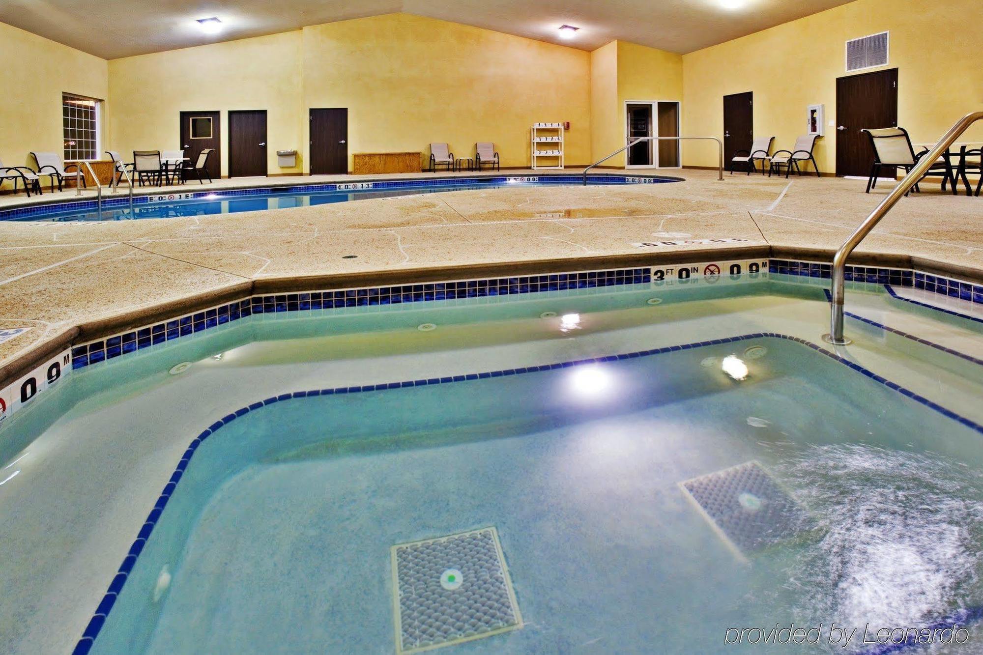 Holiday Inn Express Le Claire Riverfront-Davenport By Ihg Extérieur photo
