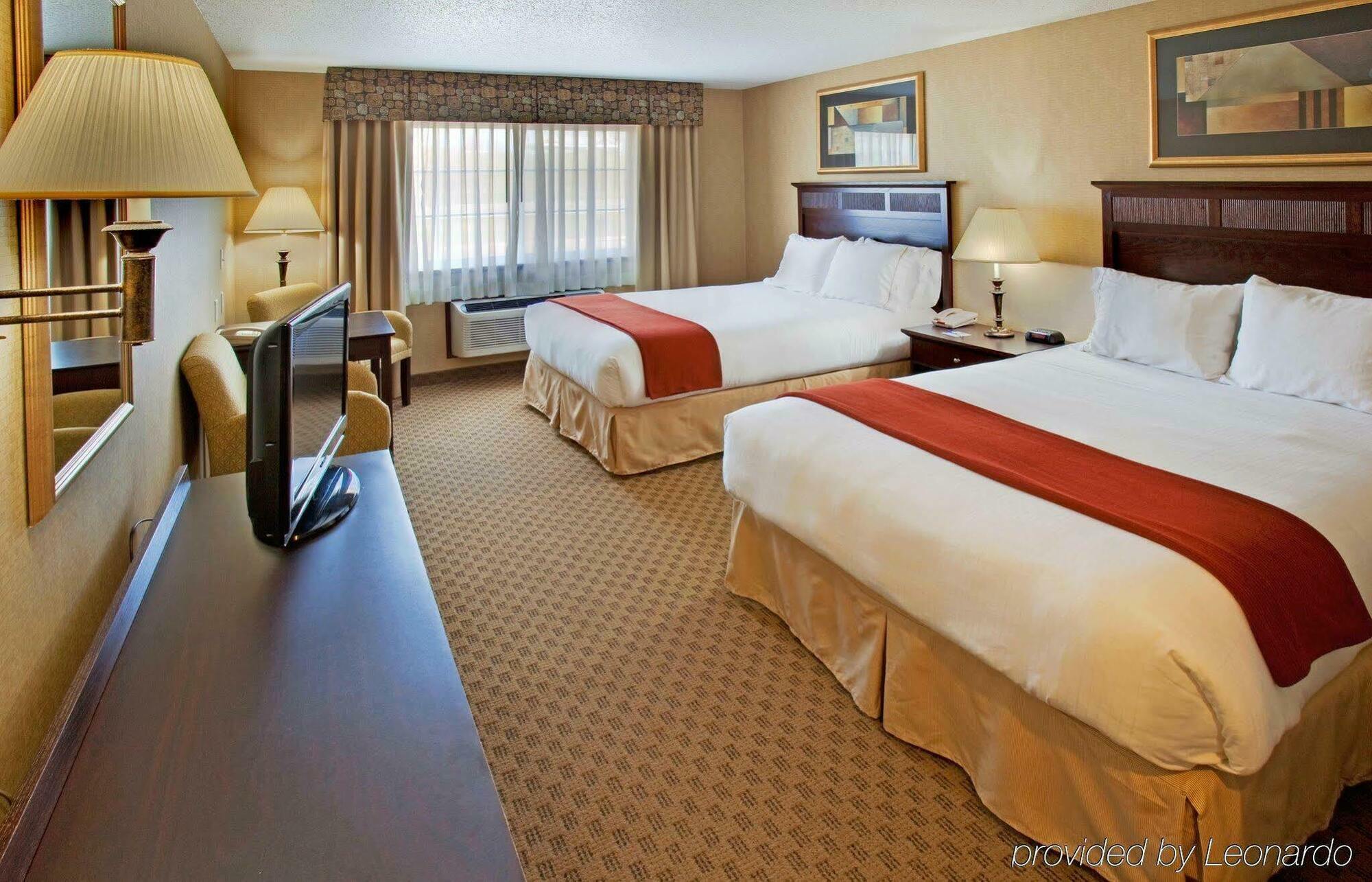 Holiday Inn Express Le Claire Riverfront-Davenport By Ihg Extérieur photo